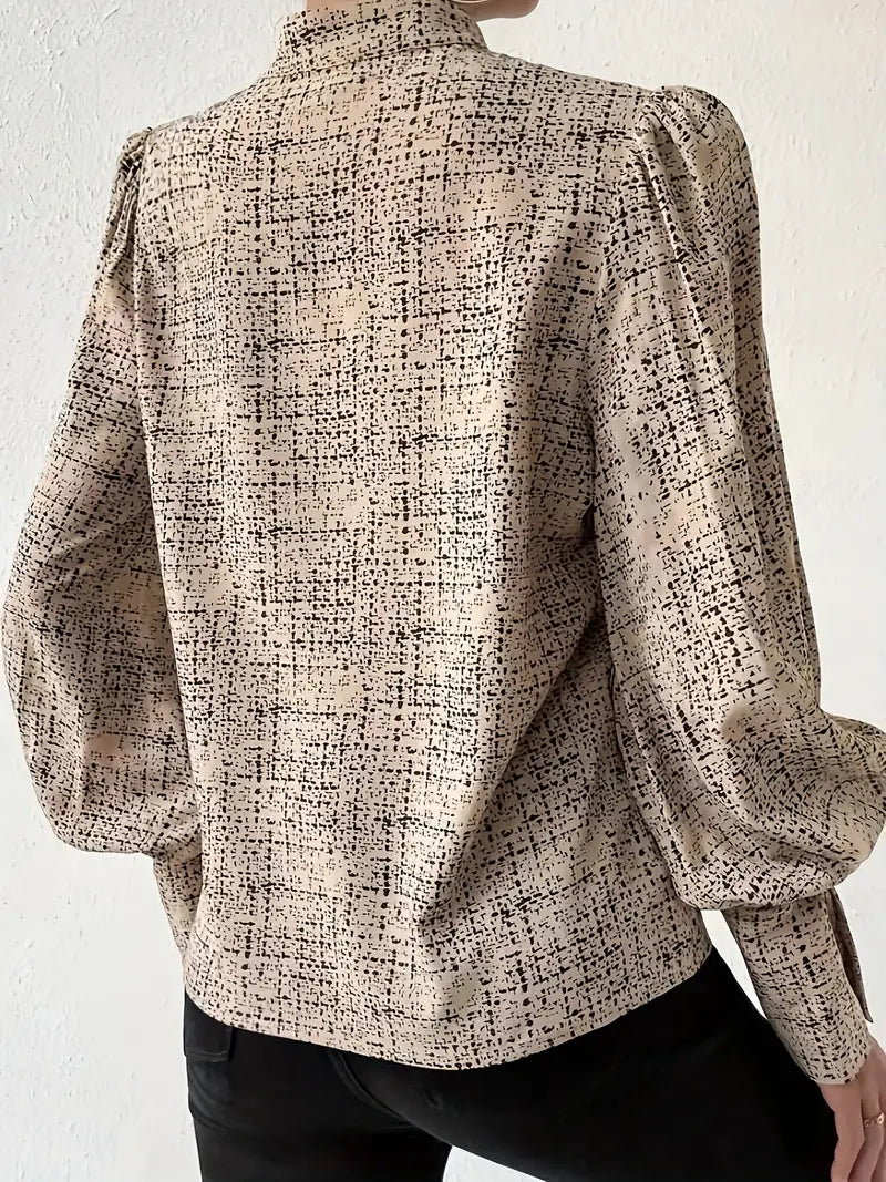 Blusa de Cuello Alto con Mangas Farol y Estampado Abstracto para Mujer | Ideal para Uso Diario