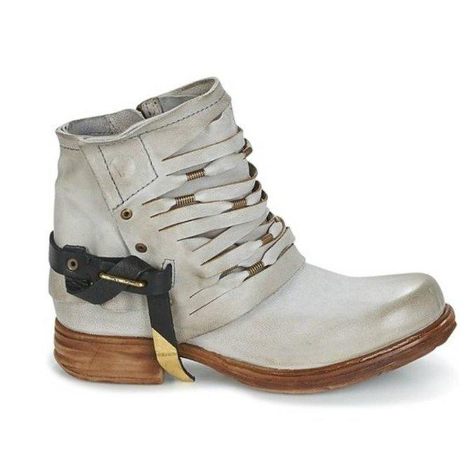 Botines con Tacón Bloque y Cierre Lateral para Mujer | Ideal para Uso Diario y Ocasiones