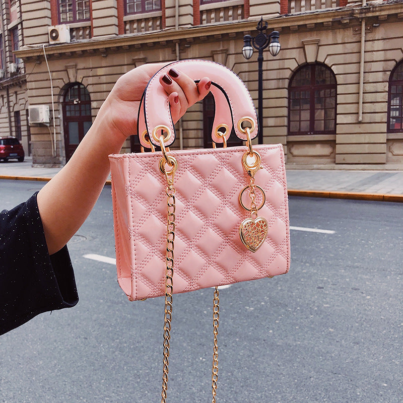 Mini Bolso Bandolera con Compartimento Compacto y Cierre Magnético para Mujer | Ideal para Uso Diario