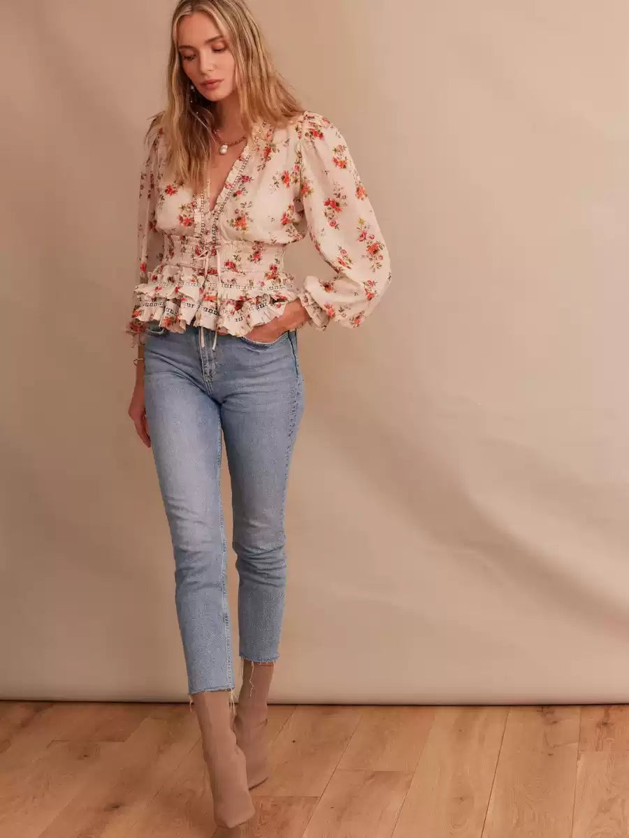 Blusa de Manga Larga con Cuello en V, Encaje y Volantes para Mujer | Ideal para Uso Diario