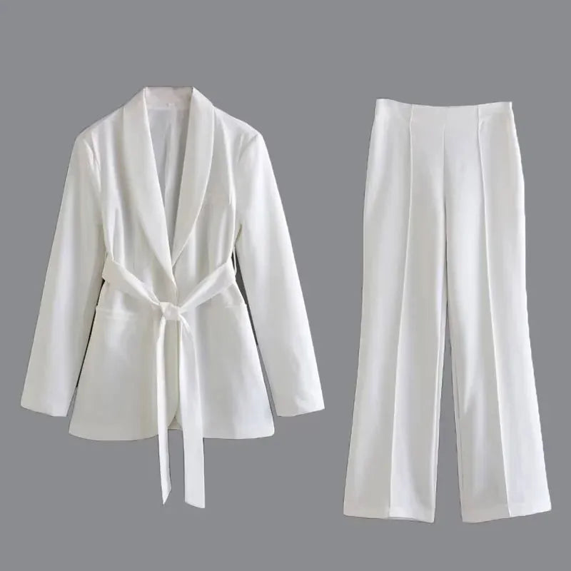 Conjunto De Blazer Ajustado Y Pantalón Coordinado Para Adultos | Ideal Para Contextos Profesionales Y Versátiles