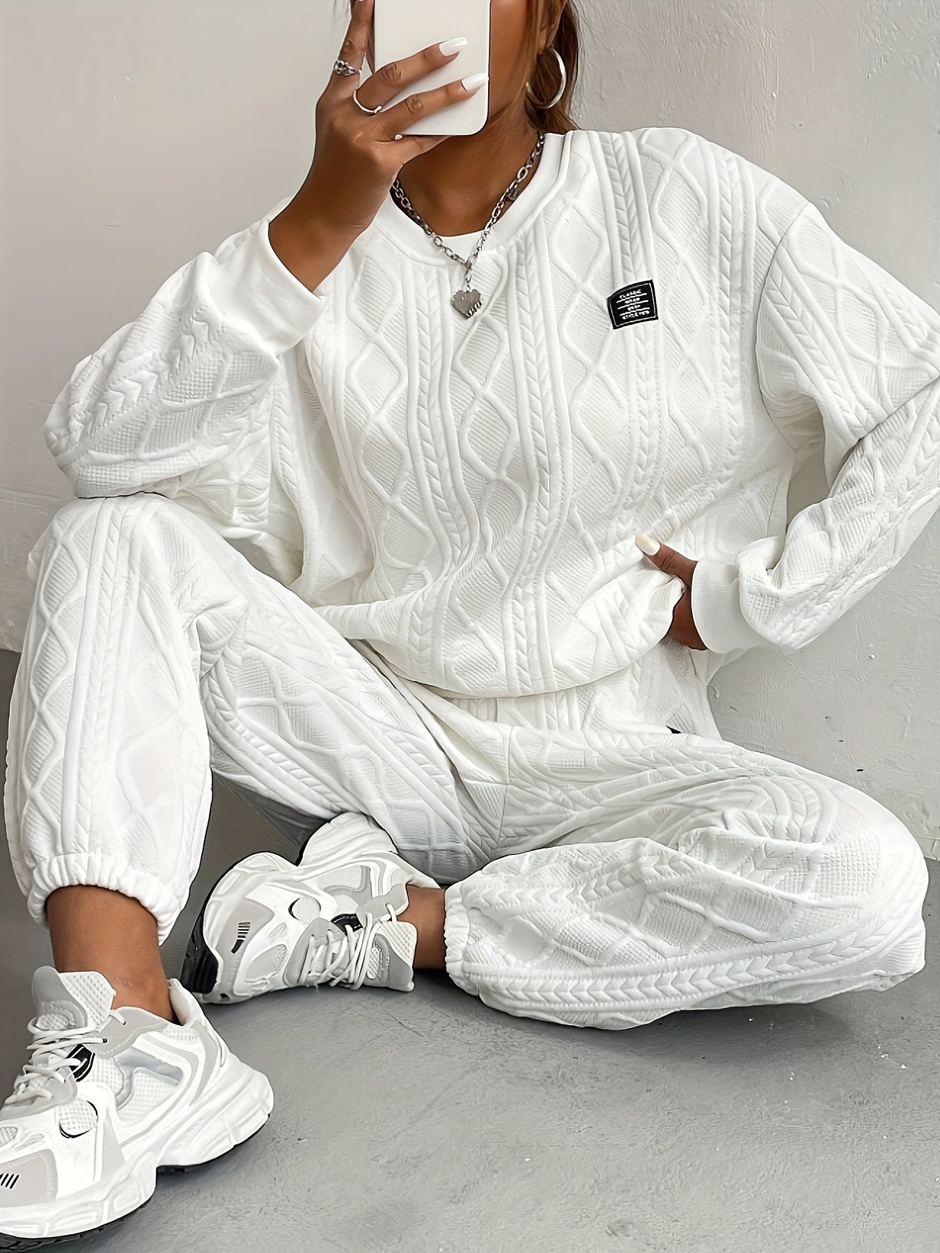 Conjunto de Top de Corte Amplio y Pantalón con Cintura y Tobillos Elásticos para Mujer | Ideal para Uso Diario y Momentos de Descanso