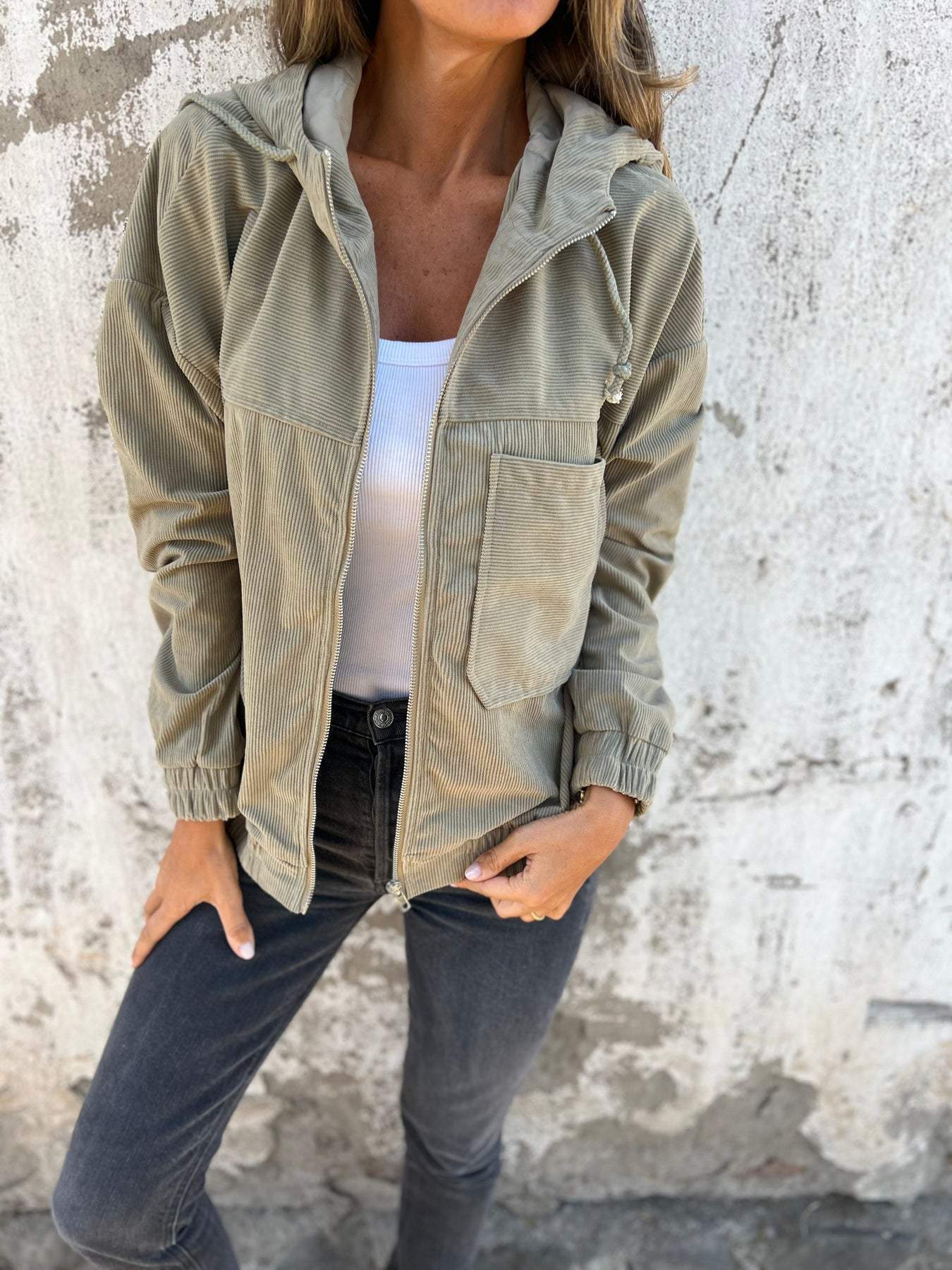 Chaqueta Con Cremallera Frontal Y Capucha Para Mujer | Ideal Para Entretiempo