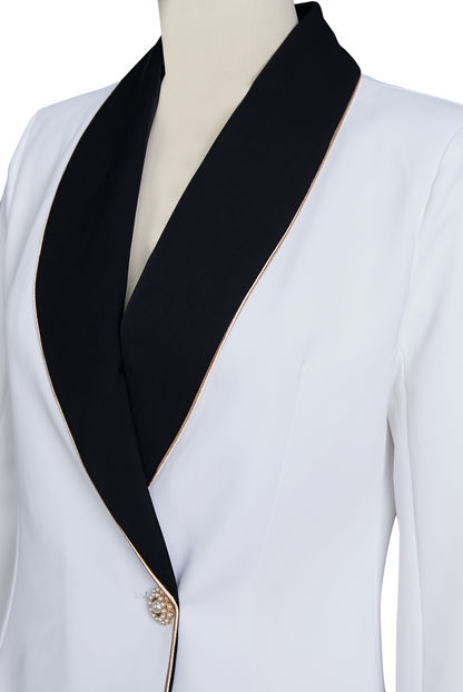 Blazer Entallado Con Corte Ligeramente Amplio Y Diseño Asimétrico Para Mujer | Ideal Para Uso Profesional O Diario