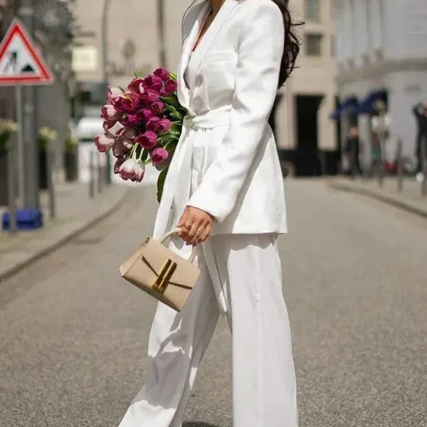 Conjunto De Dos Piezas Con Blazer Ceñido Y Pantalón De Corte Recto Para Mujer | Ideal Para Uso Profesional Y Diario