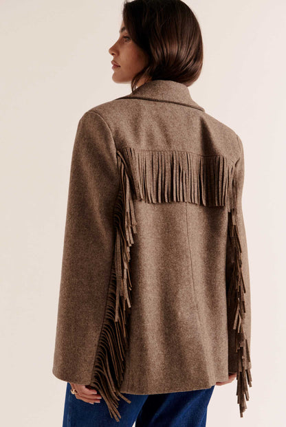 Blazer de Corte Recto con Hombros Estructurados y Flecos en Mangas para Mujer | Ideal para Uso Diario y Ocasiones Variadas