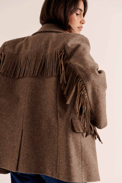 Blazer de Corte Recto con Hombros Estructurados y Flecos en Mangas para Mujer | Ideal para Uso Diario y Ocasiones Variadas