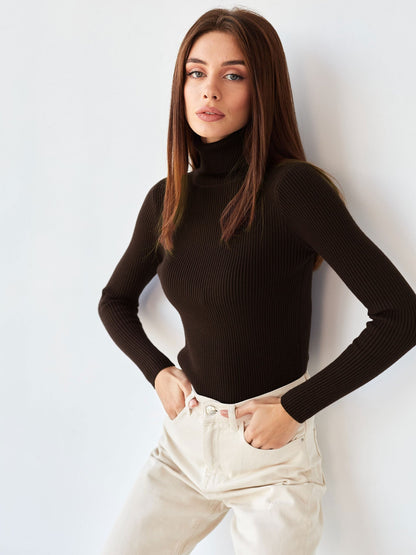 Jersey de Cuello Alto con Corte Clásico para Mujer | Ideal para el Uso Diario en Otoño e Invierno