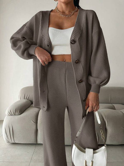Conjunto de Dos Piezas con Cuello en V para Mujer | Ideal para Uso Diario y Salidas