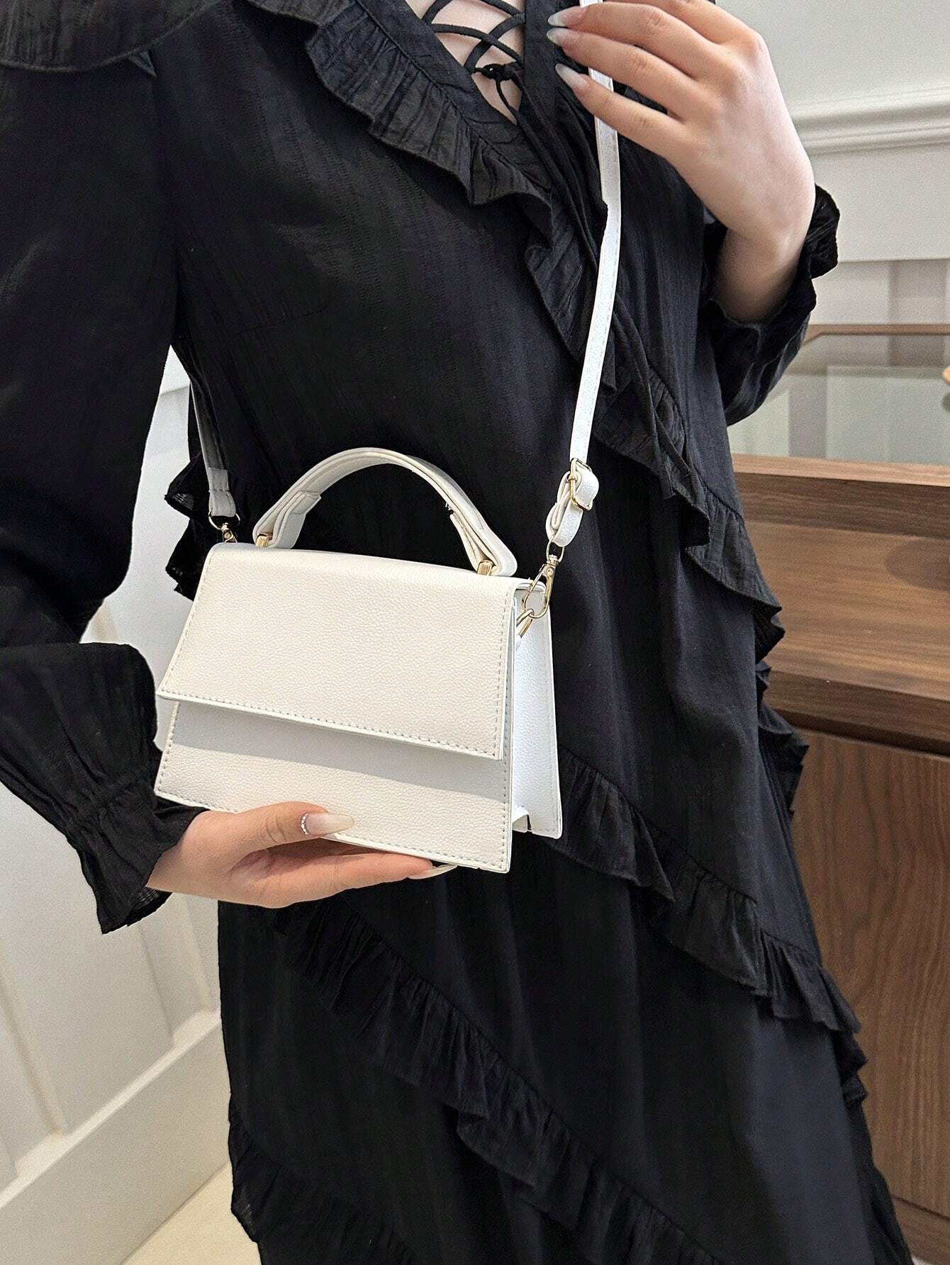Mini Bolso Cuadrado con Bandolera Ajustable para Mujer | Ideal para Salidas y Eventos