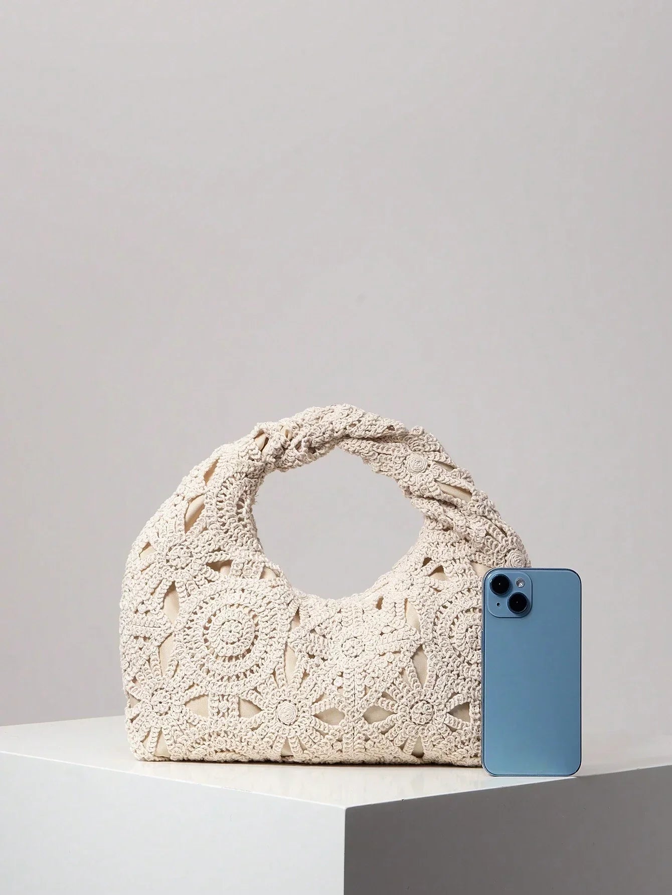 Bolso de Playa con Estructura Ajourada para Mujer | Ideal para Salidas de Verano y Actividades al Aire Libre
