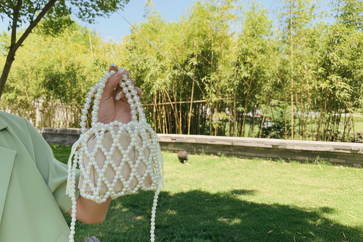 Bolso de Mano Tipo Cubo con Asa Fija para Mujer | Ideal para Eventos y Ceremonias