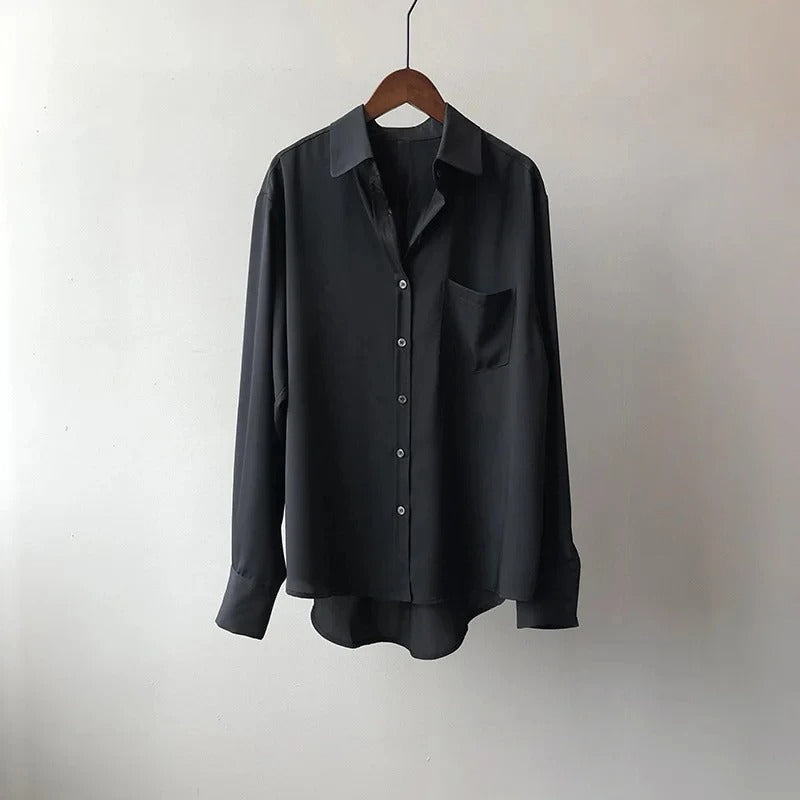 Camisa Con Corte Ligeramente Amplio Y Bolsillo Frontal Para Mujer | Ideal Para Uso Diario