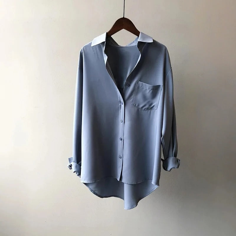Camisa Con Corte Ligeramente Amplio Y Bolsillo Frontal Para Mujer | Ideal Para Uso Diario