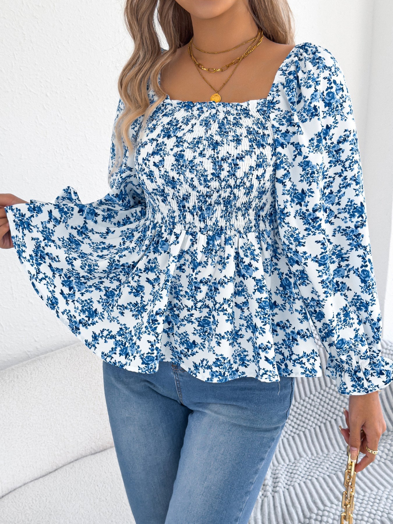 Top Con Escote Corazón y Detalles Florales Para Mujer | Ideal Para Uso Diario y Ocasiones Variadas