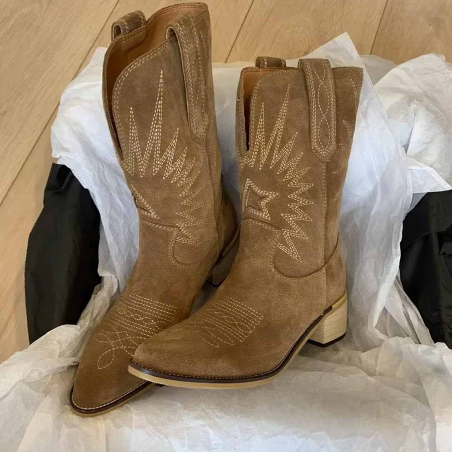 Botas Con Bordado Decorativo Y Punta Afilada Para Mujer | Ideal Para Otoño E Invierno