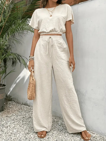 Conjunto Dos Piezas con Top de Manga Corta y Pantalón de Cintura Ajustable para Mujer | Ideal para Días de Verano