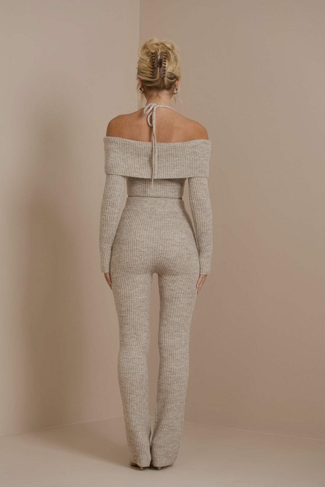 Conjunto de Dos Piezas con Top de Hombros Descubiertos para Mujer | Ideal para Uso Diario y Eventos