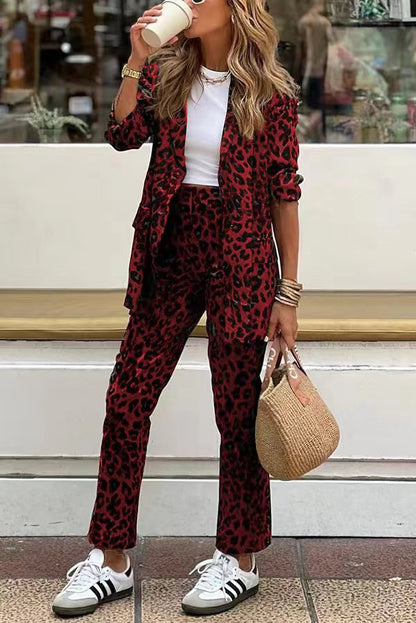 Conjunto de Dos Piezas con Blazer Ajustado y Pantalón con Estampado Leopardo para Mujer | Ideal para Uso Diario y Social