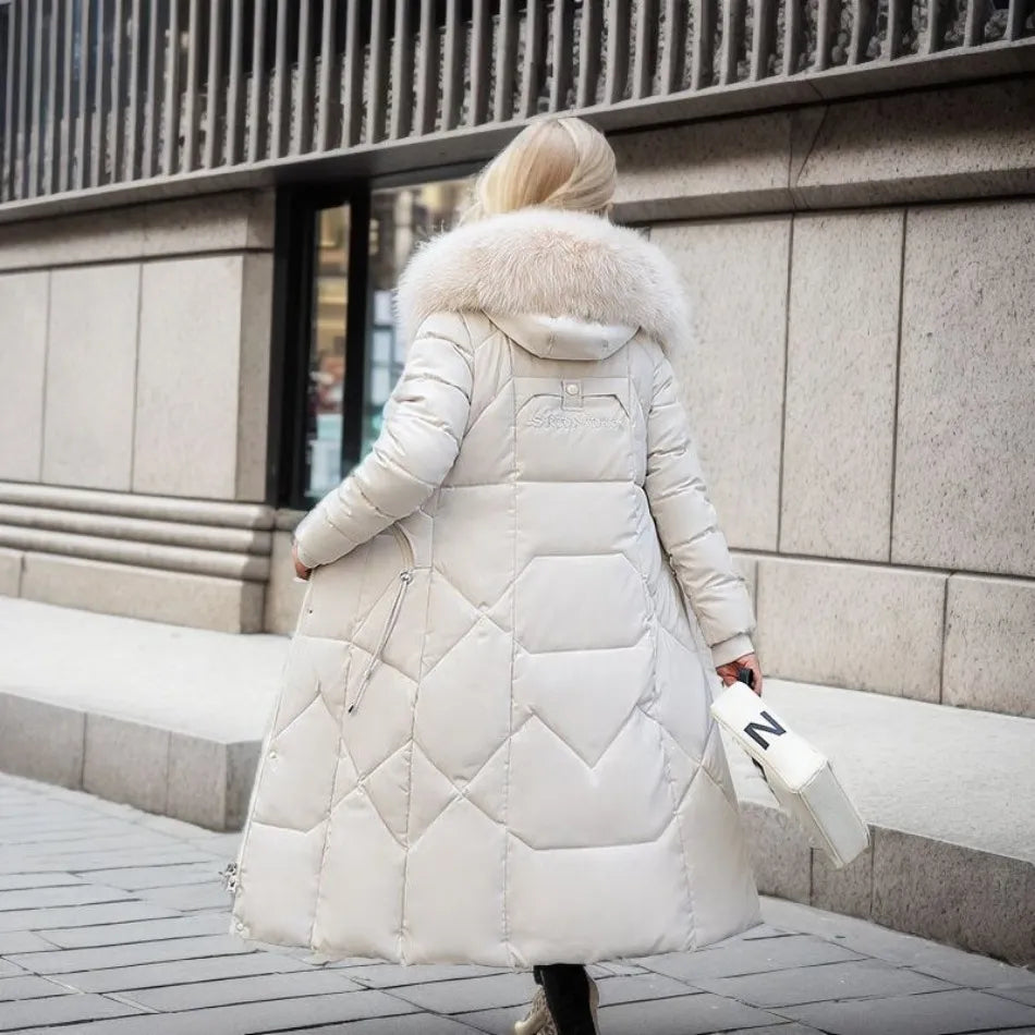 Abrigo Largo con Corte Ajustado para Mujer | Ideal para Temporada de Invierno