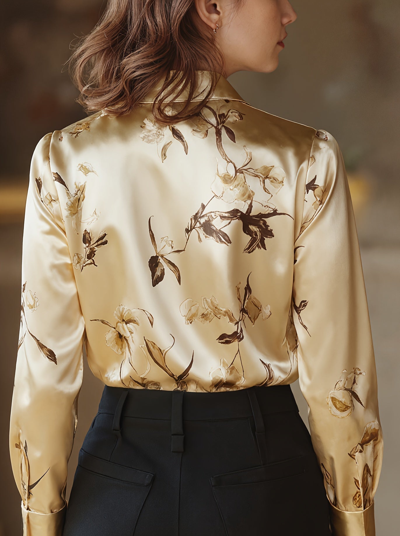 Camisa de Mangas Largas con Cierre de Botones para Mujeres | Ideal para Uso Diario y Profesional