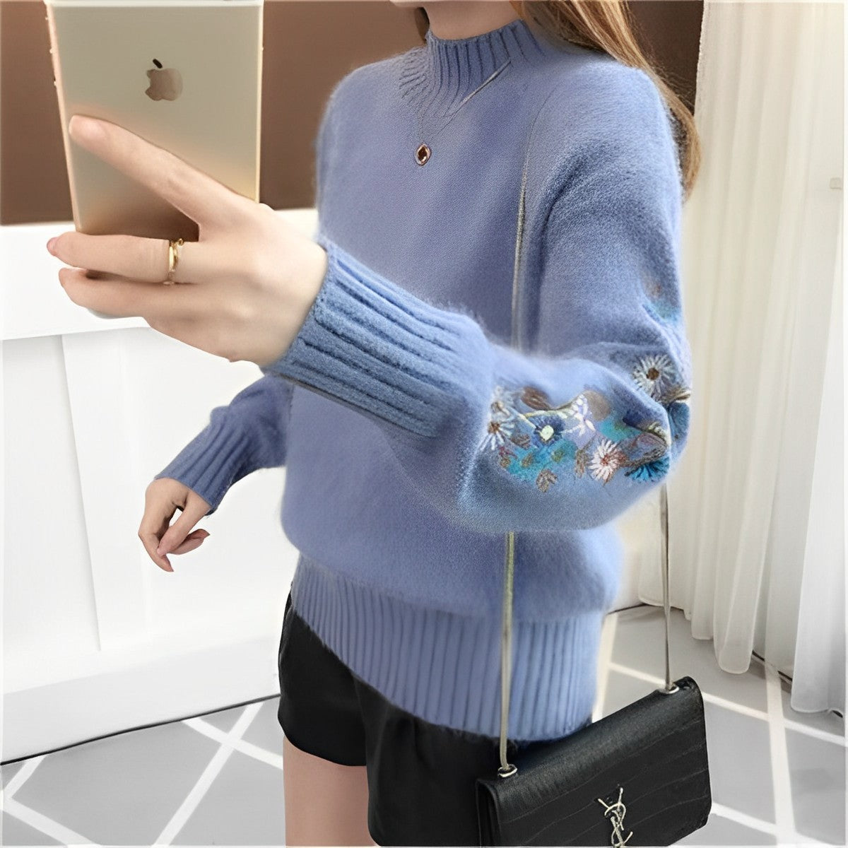 Jersey Oversize con Cuello Alto y Diseño Liso para Mujer | Ideal para Otoño e Invierno
