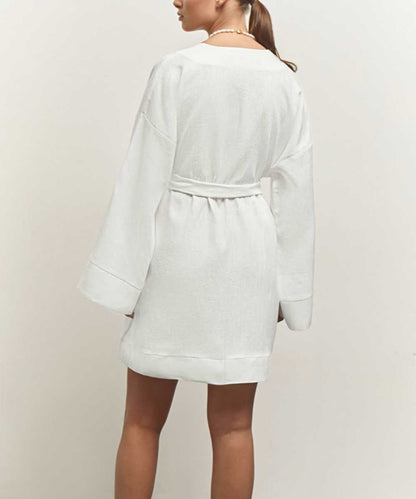Vestido Corto Cruzado con Lazo Ajustable para Mujer | Ideal para Uso Diario