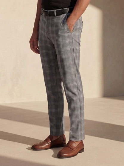 Chino Slim Fit con Bolsillos Laterales y Traseros para Hombre | Ideal para Contextos Profesionales e Informales