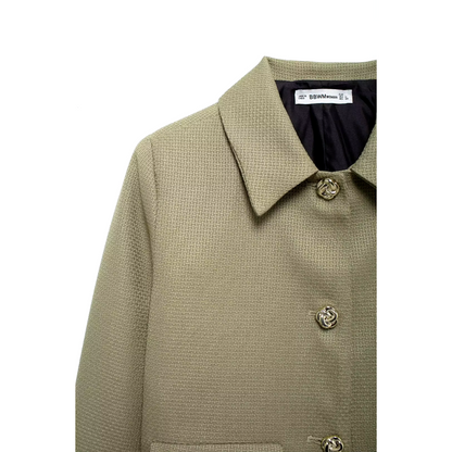 Blazer Corto con Botones Dorados para Mujer | Ideal para Uso Diario y Ocasiones Formales