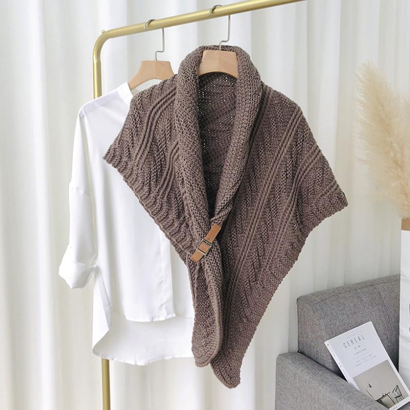 Chal Triangular con Cierre Ajustable para Mujer | Ideal para Invierno