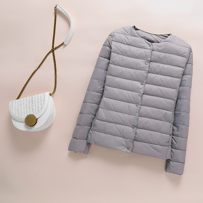 Chaqueta Larga con Capucha y Cremallera Frontal para Mujer | Ideal para Uso Diario en Días Fríos