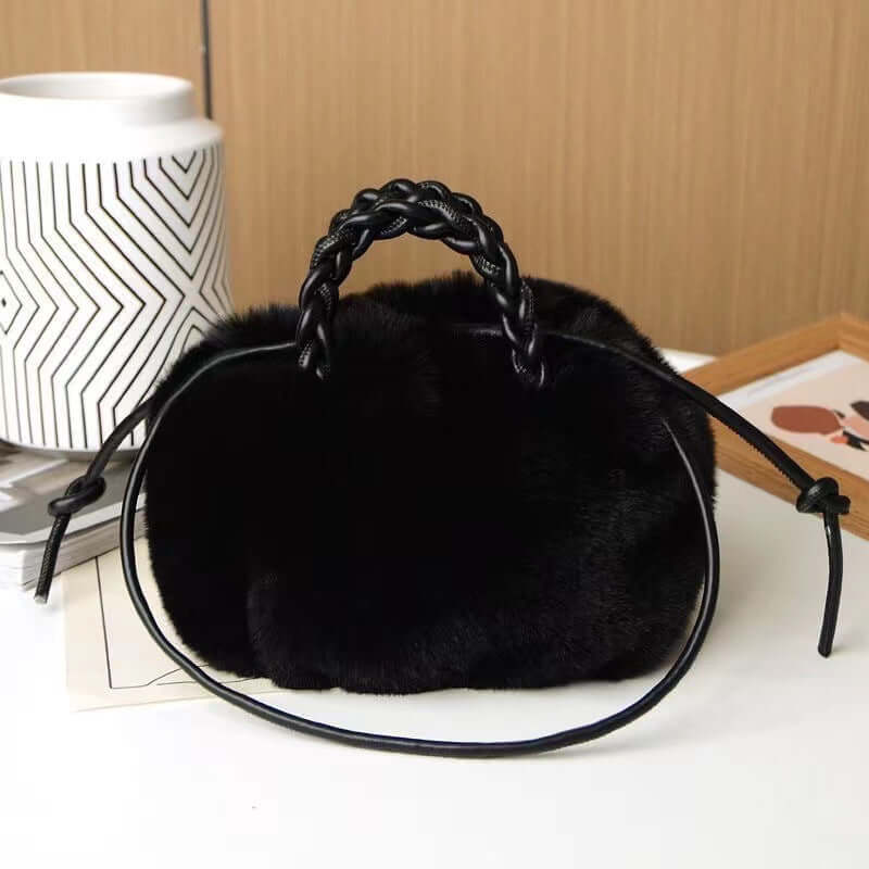 Bolso de Mano Compacto con Bandolera Ajustable para Mujer | Ideal para Uso Diario