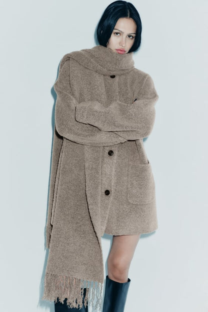 Veste Courte Tricotée avec Écharpe pour Femme | Idéale pour la Saison Froide