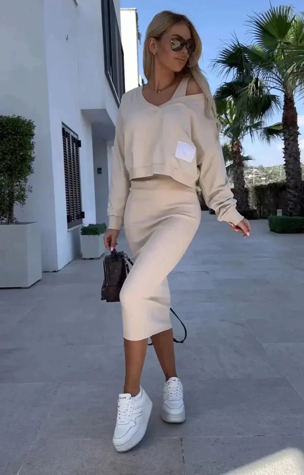 Conjunto de Dos Piezas con Top Oversize y Falda Midi Ajustada para Mujer | Ideal para Ciudad o Uso Informal