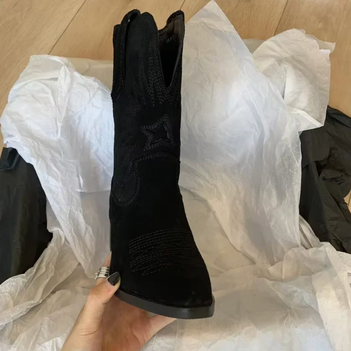 Botas Con Bordado Decorativo Y Punta Afilada Para Mujer | Ideal Para Otoño E Invierno