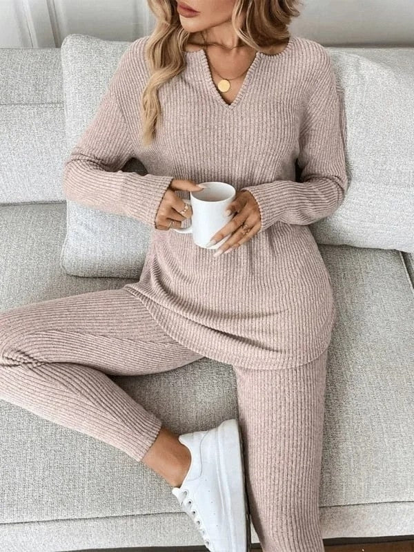 Conjunto de Dos Piezas con Top de Manga Larga y Leggings a Juego para Mujer | Ideal para Uso Diario o Viajes