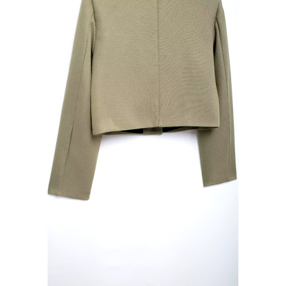 Blazer Corto con Botones Dorados para Mujer | Ideal para Uso Diario y Ocasiones Formales