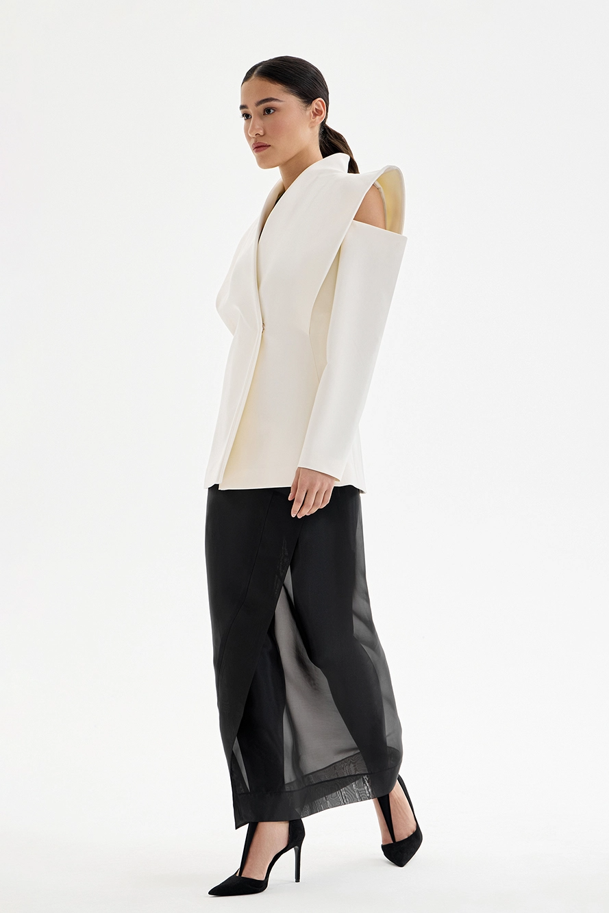 Blazer con Hombros Estructurados para Mujer | Ideal para Climas Fríos y Uso Profesional