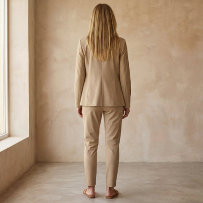 Conjunto De Tres Piezas Con Chaqueta, Pantalón Fuselado Y Top Ajustado Para Mujer | Ideal Para Uso Diario Y Salidas