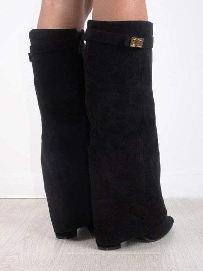 Botas Para Mujer Con Diseño Estructurado Y Detalles Metálicos | Ideal Para Ocasiones Especiales