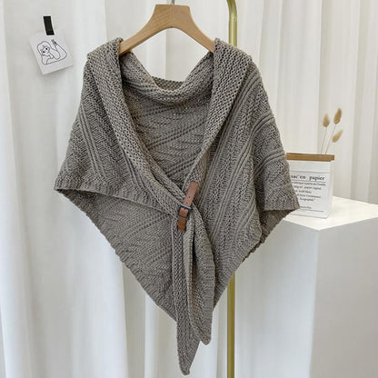 Chal Triangular con Cierre Ajustable para Mujer | Ideal para Invierno