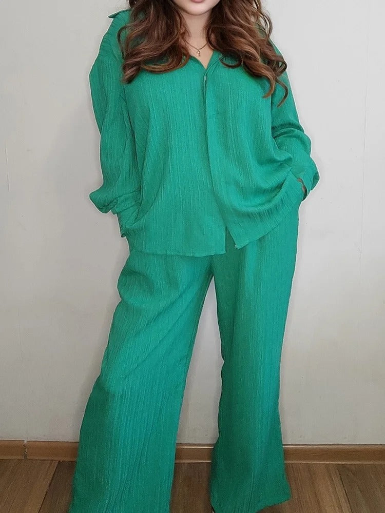 Conjunto de Camisa Amplia y Pantalón de Cintura Elástica para Mujer | Ideal para Uso Diario y Salidas Informales