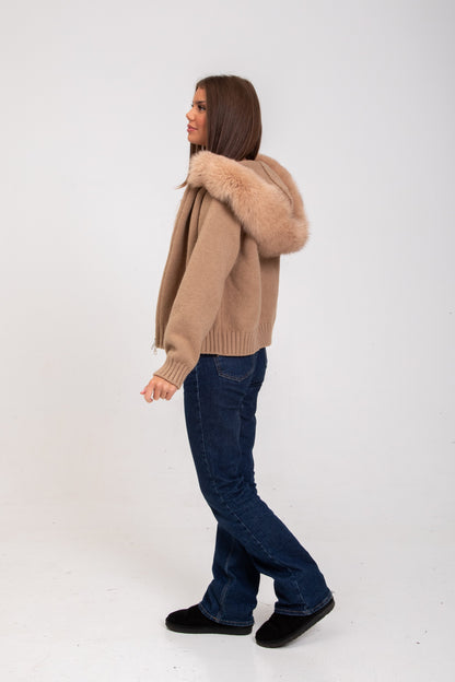 Chaqueta Ajustada con Capucha para Mujer | Ideal para Uso Diario