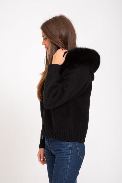 Chaqueta Ajustada con Capucha para Mujer | Ideal para Uso Diario