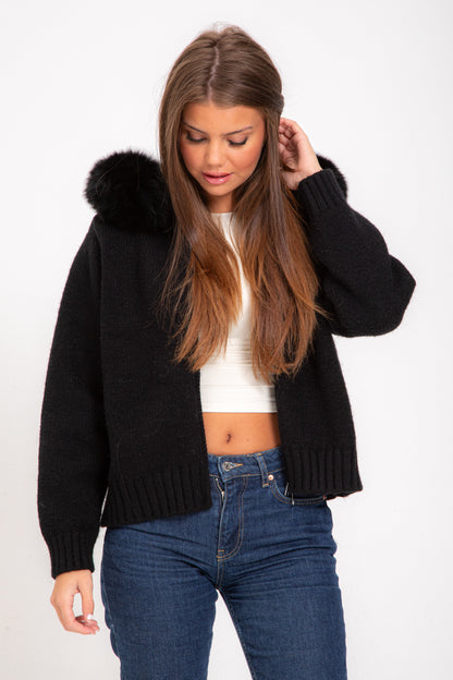 Chaqueta Ajustada con Capucha para Mujer | Ideal para Uso Diario