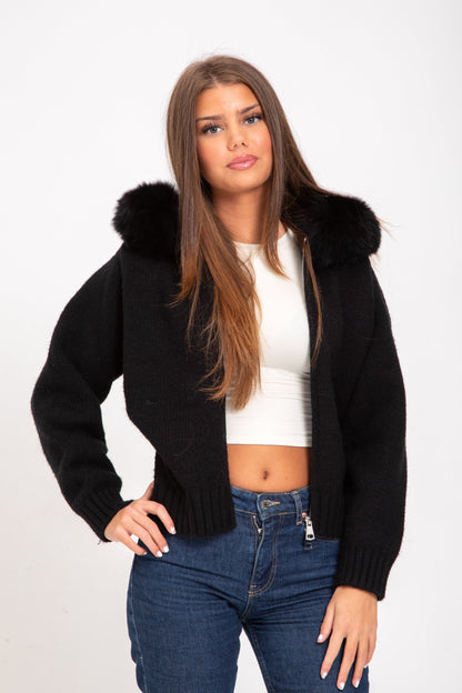 Chaqueta Ajustada con Capucha para Mujer | Ideal para Uso Diario
