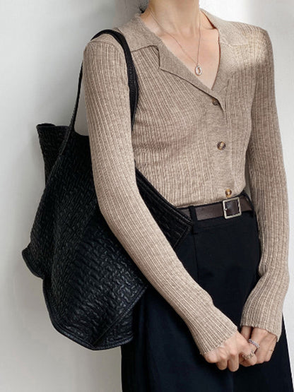 Cárdigan Beige con Corte Ajustado y Col Chemise para Mujer | Ideal para Oficina y Uso Diario