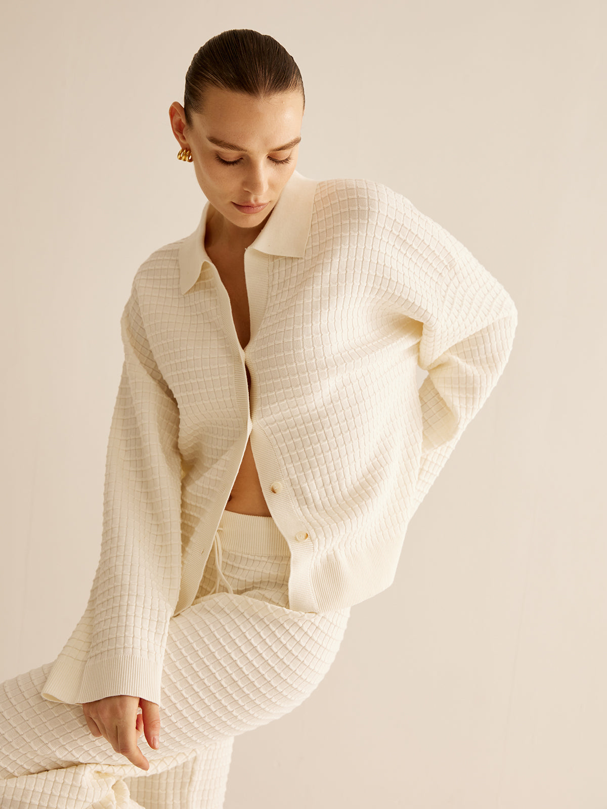 Conjunto de Dos Piezas con Camisa Abotonada y Pantalón Ancho para Mujer | Ideal para Uso en Casa o Salidas Informales