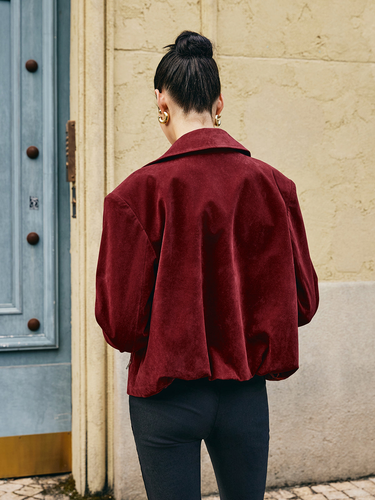Chaqueta Corta Estructurada Ligeramente Oversize Con Bolsillos Laterales Para Mujer | Ideal Para Uso Diario Y Actividades Urbanas