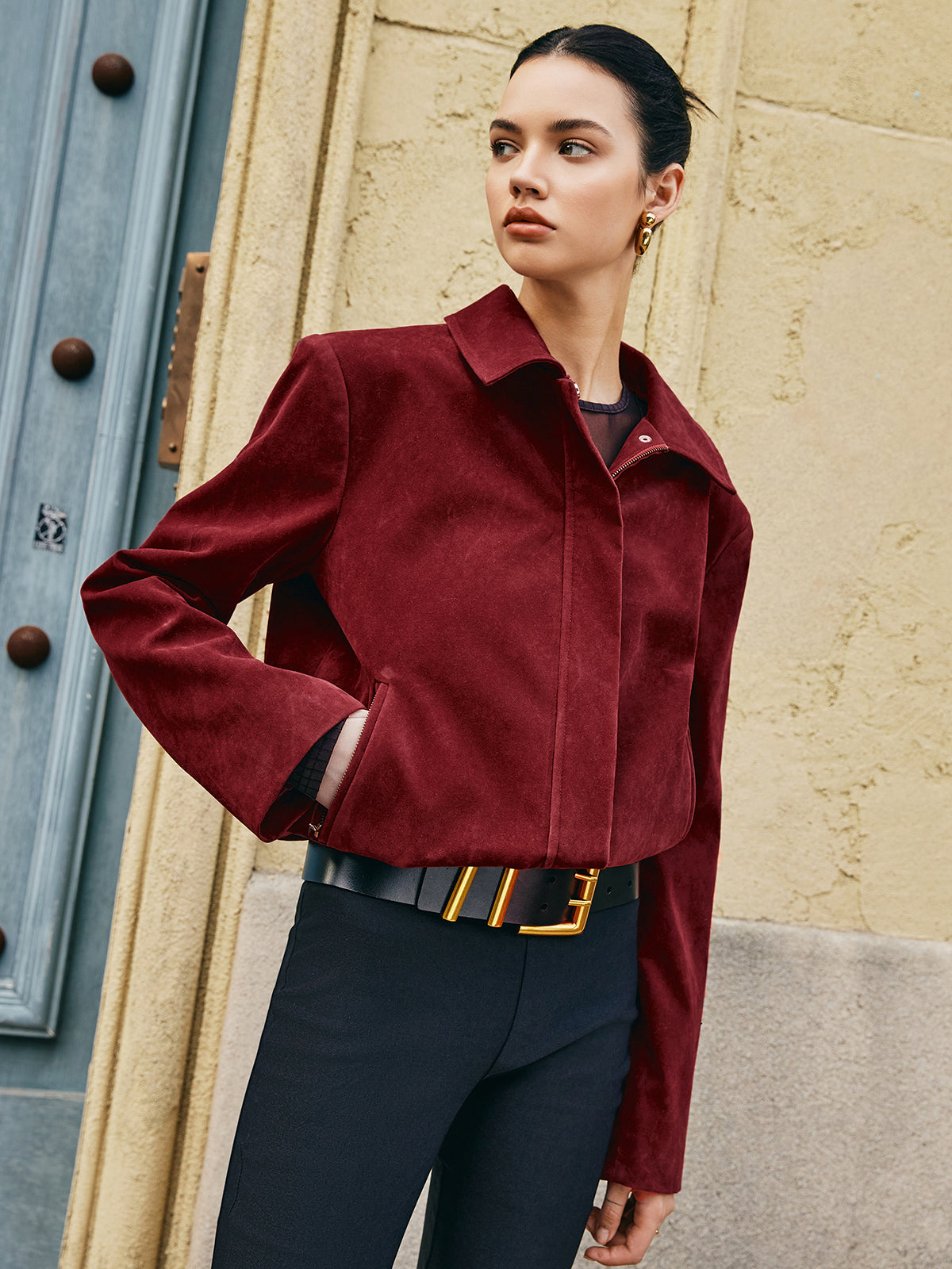 Chaqueta Corta Estructurada Ligeramente Oversize Con Bolsillos Laterales Para Mujer | Ideal Para Uso Diario Y Actividades Urbanas